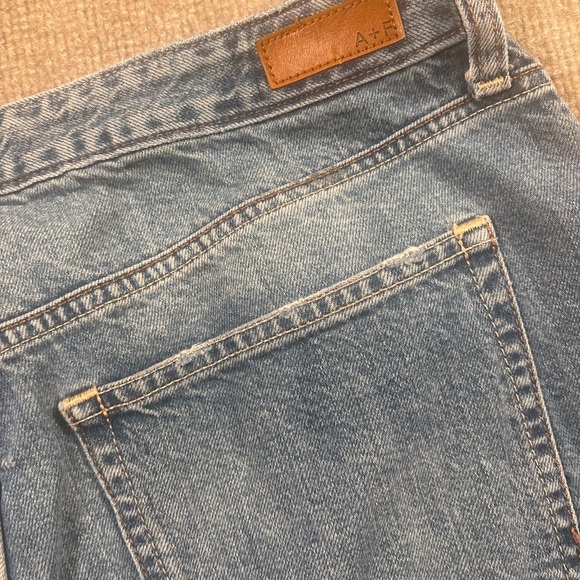 Abercrombie & Fitch Blue Distressed Boyfriend Jeans 1098 - Picture 4 of 5